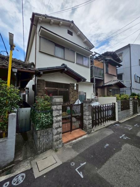 門真市本町の中古一戸建て