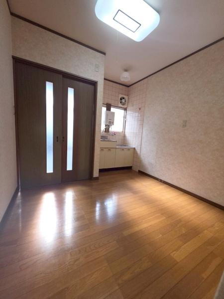 門真市三ツ島6丁目　中古テラス