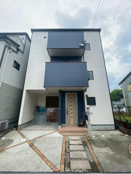 寝屋川市田井町の中古一戸建