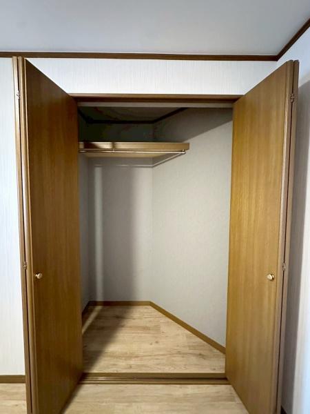 寝屋川市北大利町の中古一戸建て