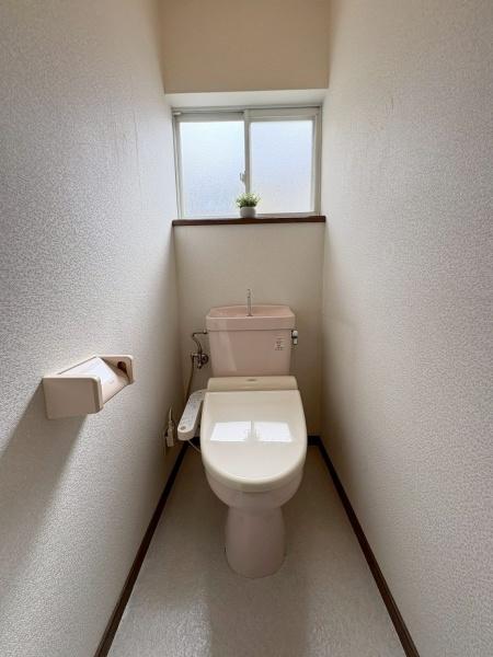 門真市江端町の中古一戸建て(トイレ)