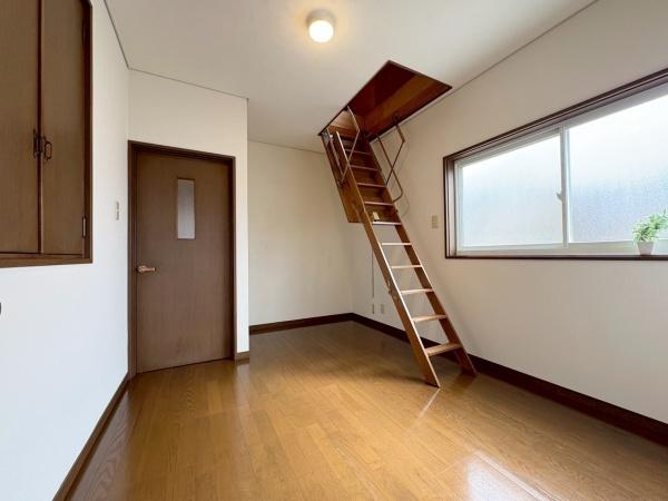 門真市江端町の中古一戸建て(洋室)