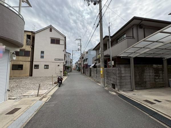 門真市江端町の中古一戸建て(前面道路含む現地写真)