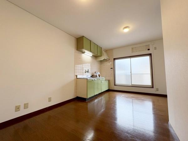 門真市江端町の中古一戸建て(リビング)