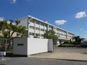 寝屋川市黒原旭町の土地(寝屋川市立啓明小学校)