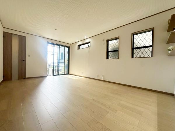 寝屋川市川勝町　新築戸建