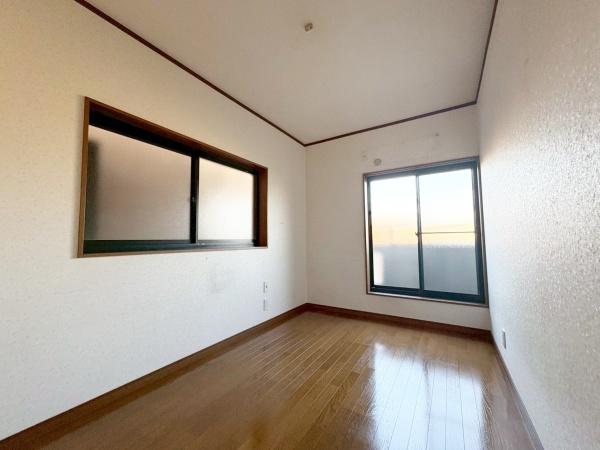 門真市三ツ島４丁目の中古一戸建て