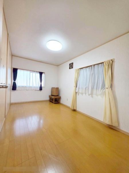 寝屋川市高宮栄町の中古一戸建て