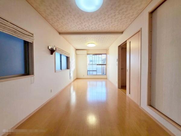 寝屋川市高宮栄町の中古一戸建て