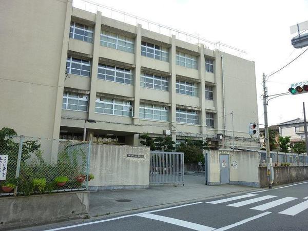 東大阪市七軒家の中古一戸建て(東大阪市立楠根東小学校)