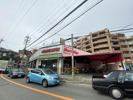 寝屋川市東香里園町の土地(マルシゲ香里店)