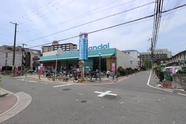 守口市浜町１丁目の土地(万代八雲店)