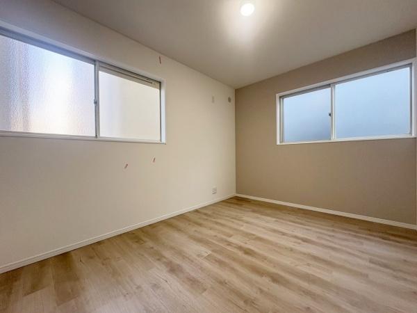 寝屋川市石津元町の中古一戸建て