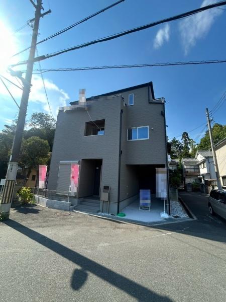 寝屋川市八幡台　新築戸建