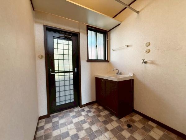 寝屋川市成田東が丘の中古一戸建て