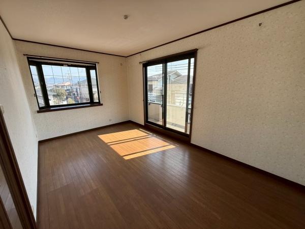 寝屋川市成田東が丘の中古一戸建て