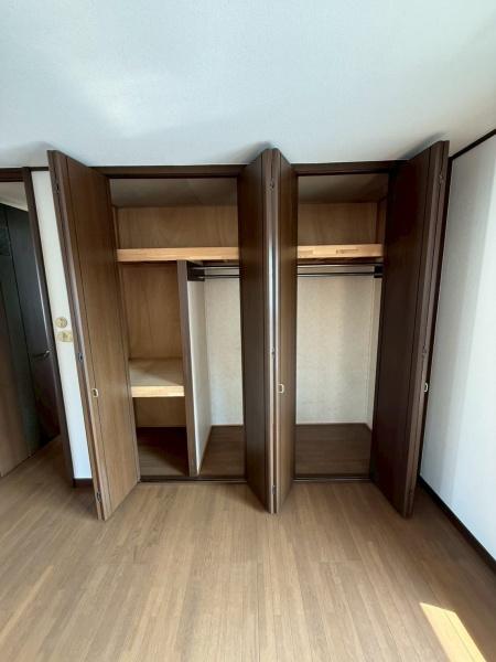 寝屋川市成田東が丘の中古一戸建て