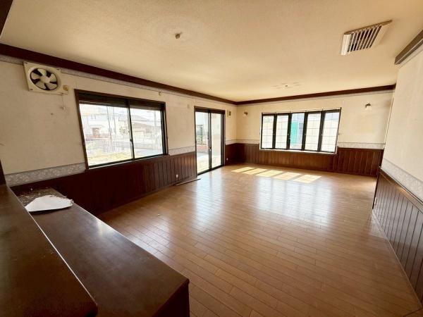 寝屋川市成田東が丘の中古一戸建て