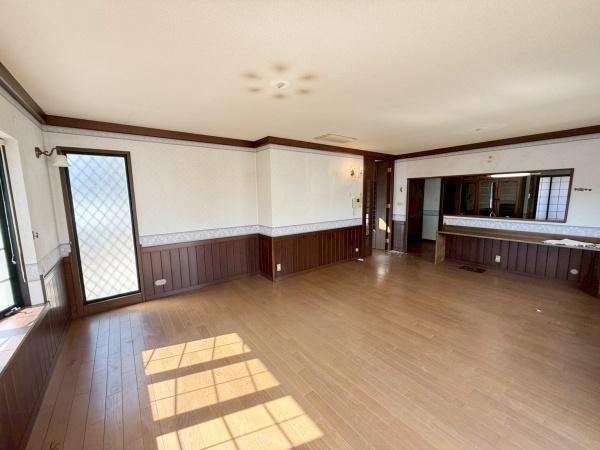 寝屋川市成田東が丘の中古一戸建て