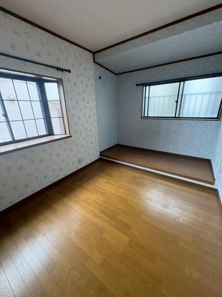 寝屋川市太秦東が丘の中古一戸建て
