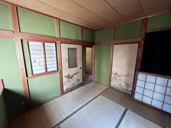 寝屋川市成田南町の中古一戸建て
