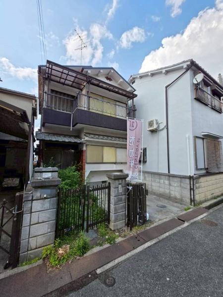 寝屋川市成田南町の中古一戸建て