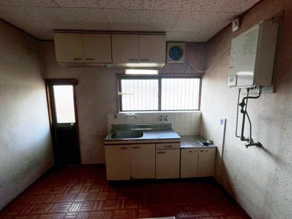 寝屋川市成田南町　中古戸建