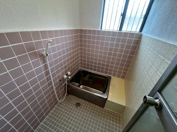 寝屋川市成田南町の中古一戸建て