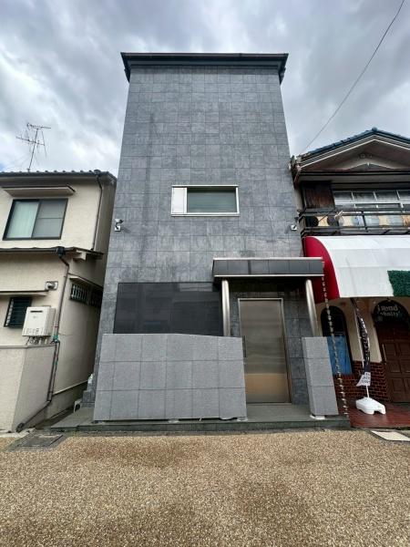 守口市東光町3丁目 事務所付き戸建