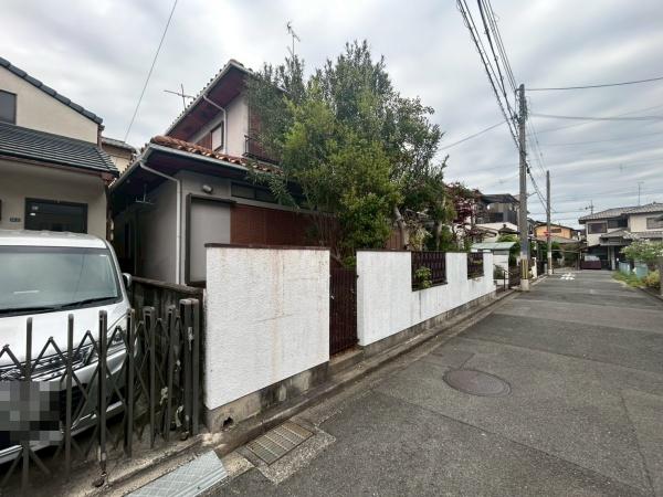 寝屋川市成田東が丘　古家付き土地