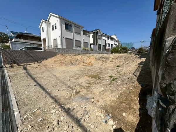 寝屋川市成田東町　新築戸建
