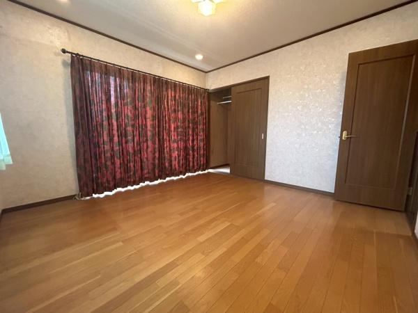 寝屋川市成田南町の中古一戸建て