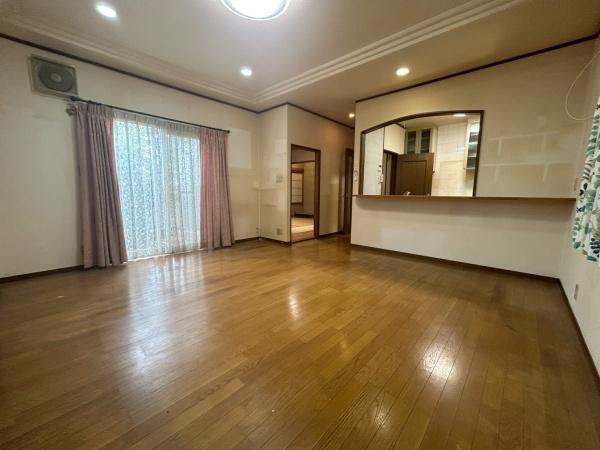 寝屋川市成田南町の中古一戸建て