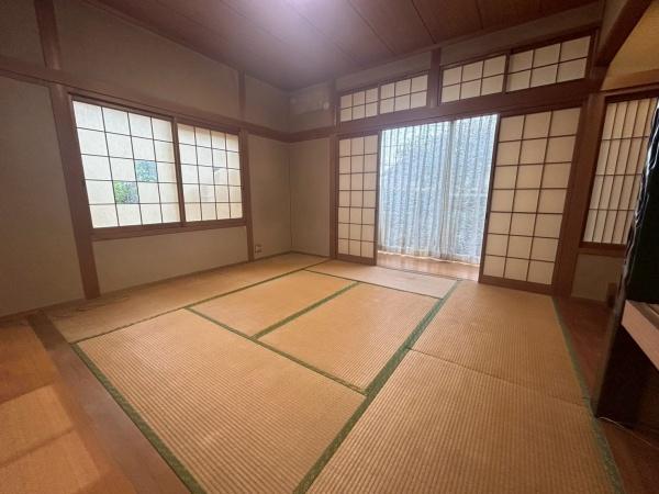寝屋川市成田南町の中古一戸建て