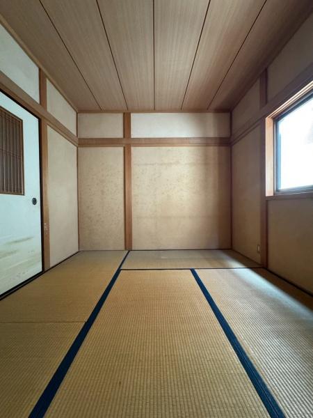 寝屋川市点野２丁目の中古一戸建て