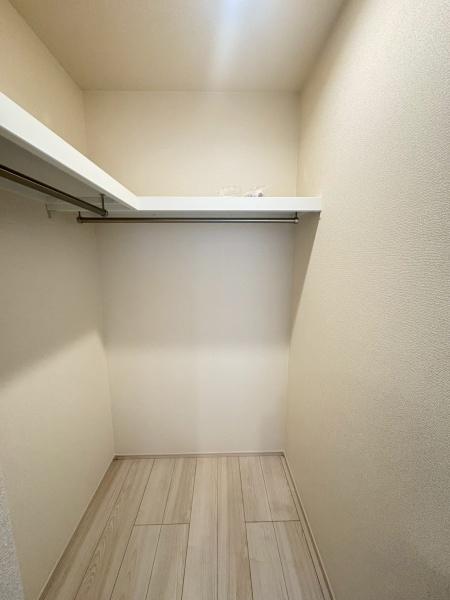寝屋川市太秦中町　新築戸建
