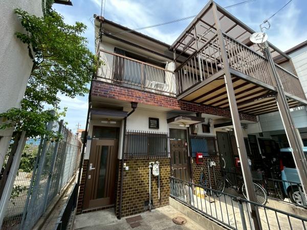 寝屋川市萱島東2丁目　中古テラスハウス