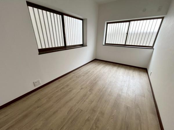 守口市寺方錦通３丁目の中古一戸建て