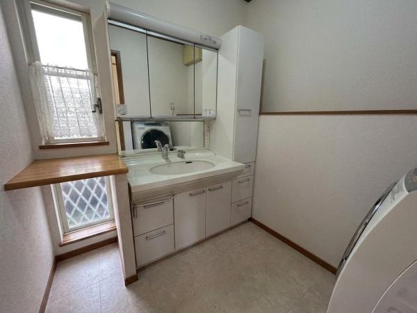 枚方市東香里元町の中古一戸建て