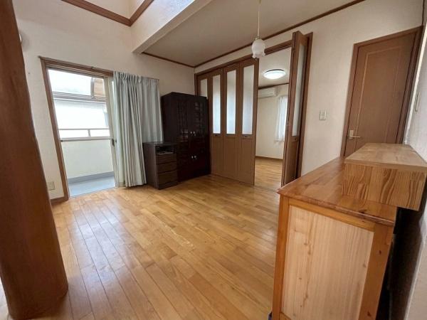 枚方市東香里元町の中古一戸建て