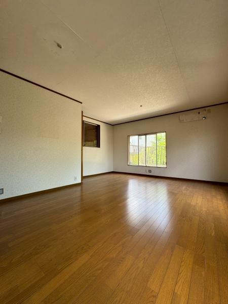 寝屋川市八幡台の中古一戸建て