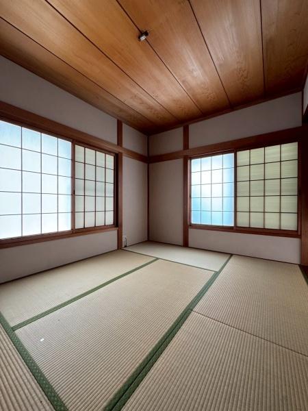 寝屋川市八幡台の中古一戸建て