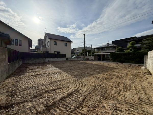 寝屋川市東香里園町　土地