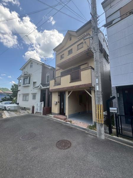 寝屋川市打上宮前町の中古一戸建て