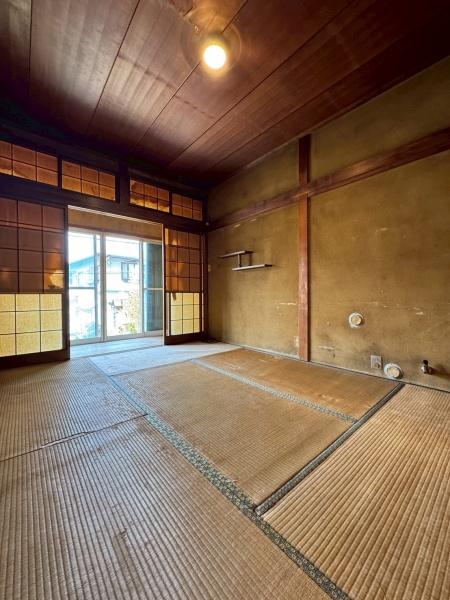 寝屋川市太秦桜が丘の中古一戸建て