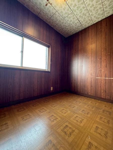 寝屋川市太秦桜が丘の中古一戸建て