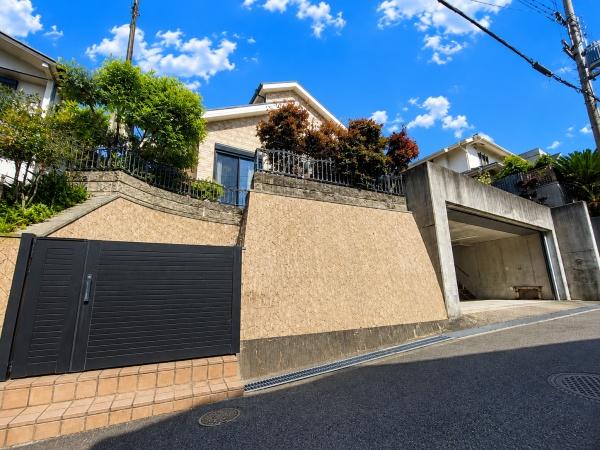 寝屋川市成田東町の中古一戸建て