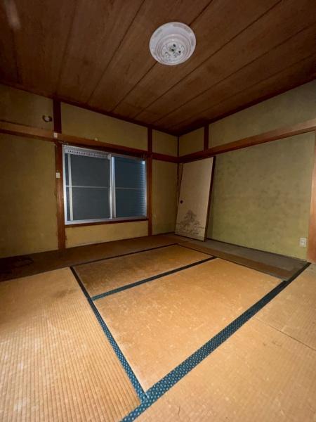 寝屋川市池田本町の中古一戸建て