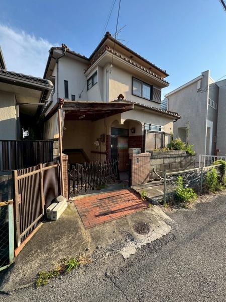 寝屋川市池田本町の中古一戸建て