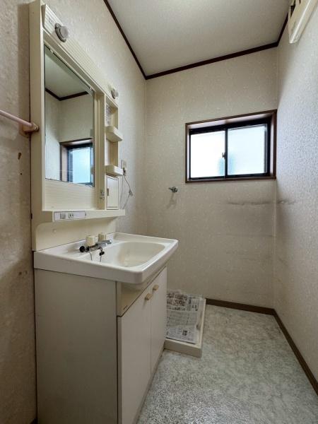 門真市巣本町の中古一戸建て